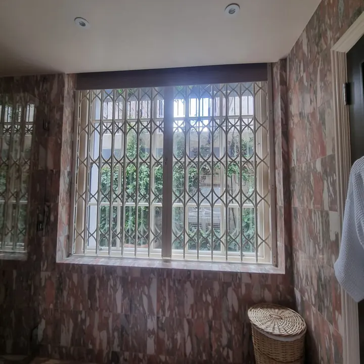 Collapsible Grilles CG-033