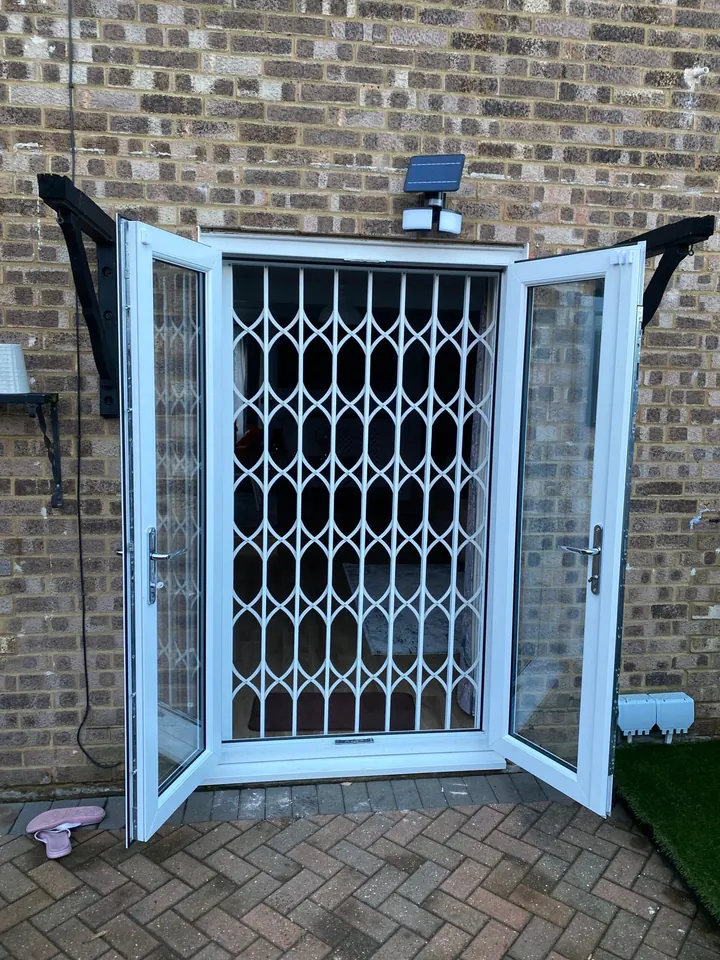Collapsible Grilles CG-008