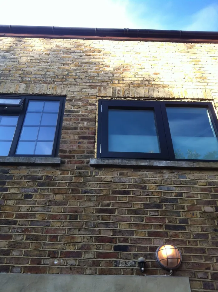 Security Windows SW-015
