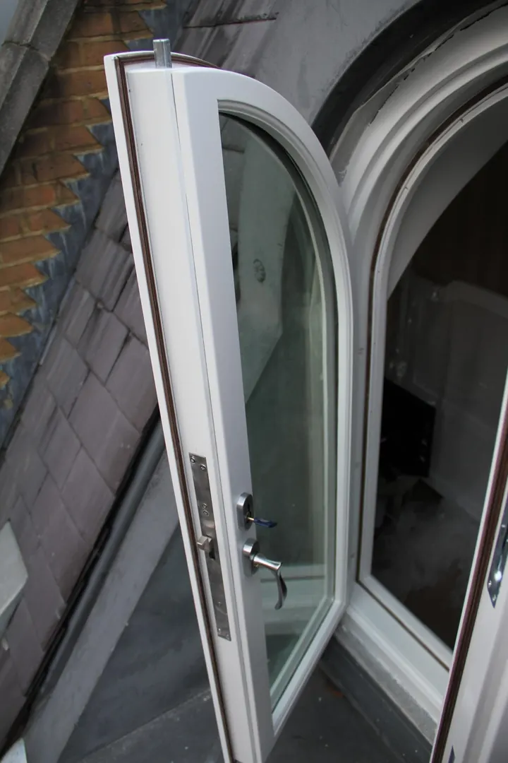 Security Windows SW-008