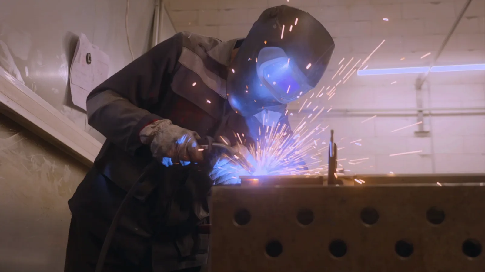 Hand welding